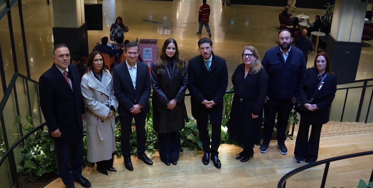 Samuel García Sostiene Reunión Estratégica con Directivos de Amazon en Virginia